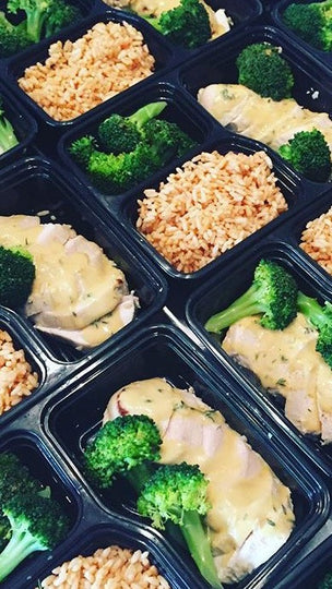 Honey mustard roasted chicken with broccoli and rice pilaf - Nourish NB