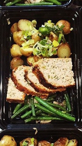 Turkey Mushroom Meatloaf with Fresh Green Beans, Roasted Leeks and Potatoes - Nourish NB