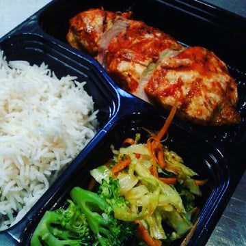 Sriracha Lime Chicken with Asian Vegetables & Basmati Rice - Nourish NB